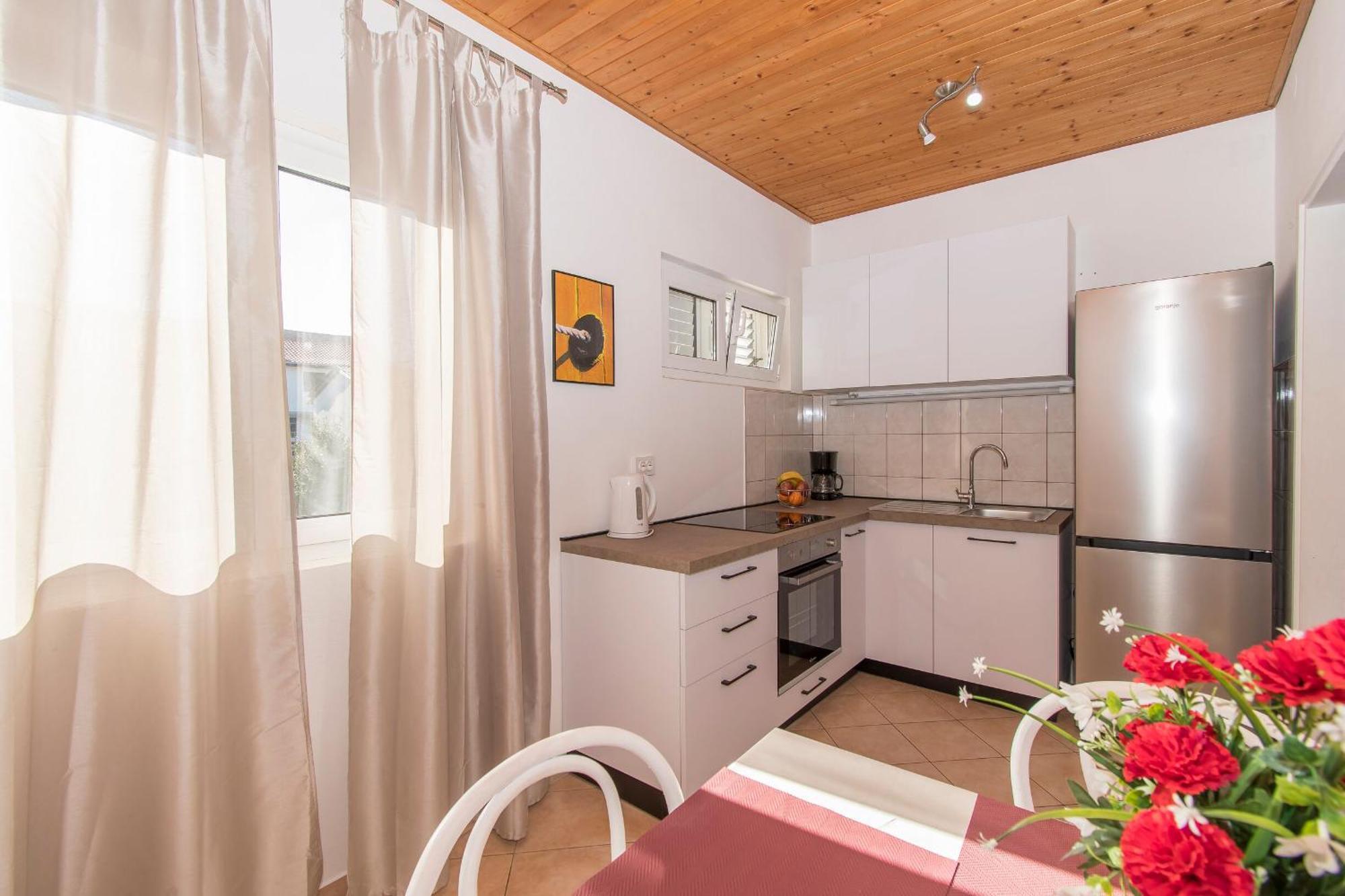 Apartments Andrija Pirovac Εξωτερικό φωτογραφία